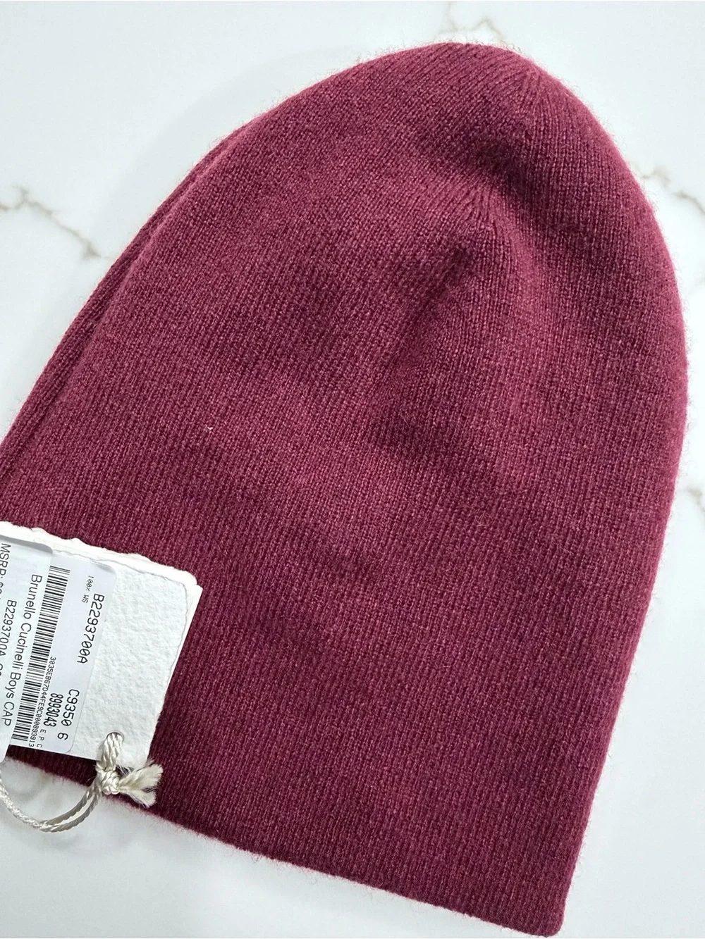 ** NWT ** Brunello Cucinelli Cashmere English Rib Knit Beanie - Burgundy